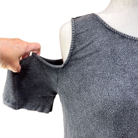 Jodifl Women’s Dress Anthropologie Cold Shoulder Black Size-S NWT - Picture 4 of 10